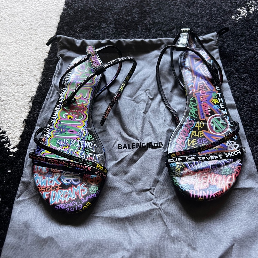 SOLD! Authentic Balenciaga strappy flat sandal graffiti beautiful rare!